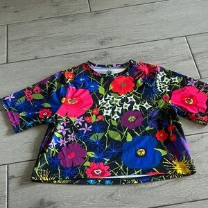 Ostroy crop tee
